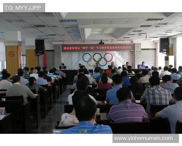 国家体育总局：推动体育教师进驻中小学常态化